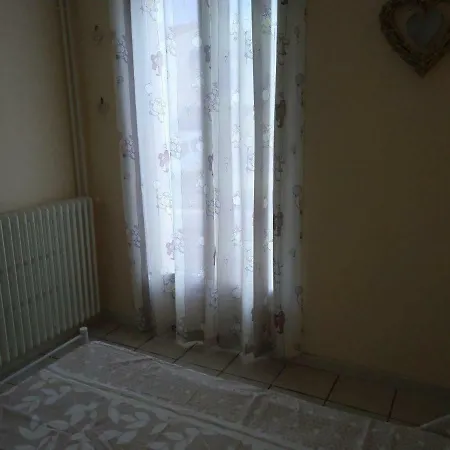 Jolie 6 Couchages Secteur Calme / Proche Montagnes - Plages - Espagne Villa *