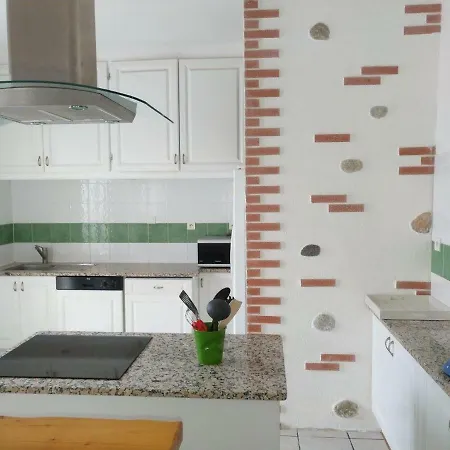 Villa Jolie 6 Couchages Secteur Calme / Proche Montagnes - Plages - Espagne