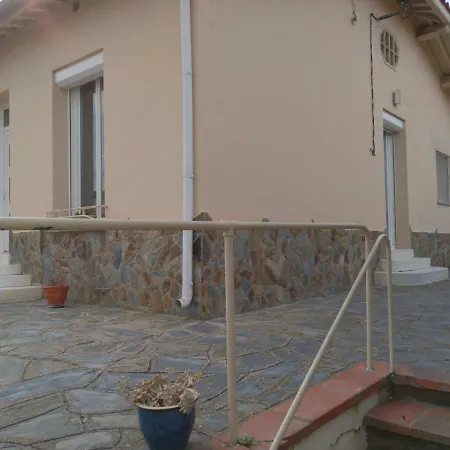Jolie 6 Couchages Secteur Calme / Proche Montagnes - Plages - Espagne Villa *