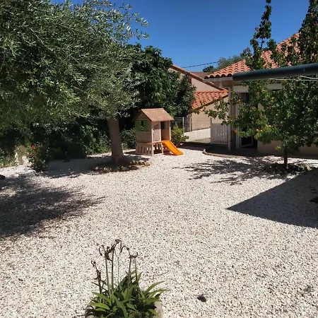 Jolie 6 Couchages Secteur Calme / Proche Montagnes - Plages - Espagne Villa