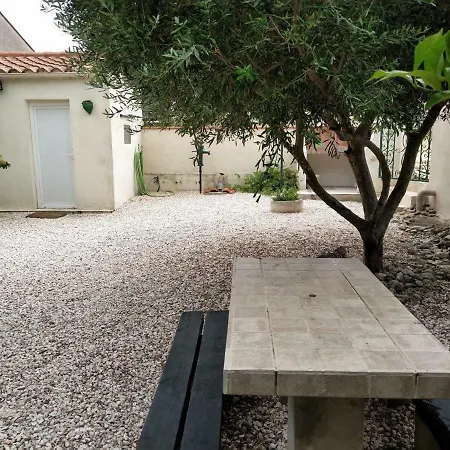 Jolie 6 Couchages Secteur Calme / Proche Montagnes - Plages - Espagne Villa
