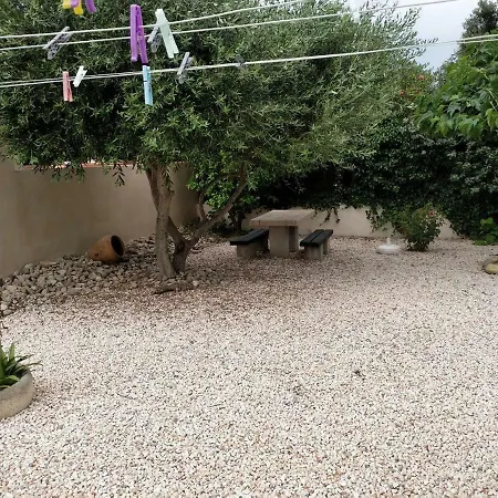 Villa Jolie 6 Couchages Secteur Calme / Proche Montagnes - Plages - Espagne *