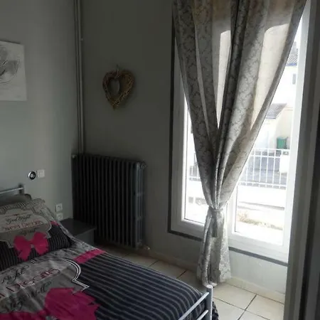 Villa Jolie 6 Couchages Secteur Calme / Proche Montagnes - Plages - Espagne