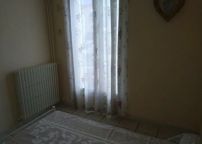 Jolie 6 Couchages Secteur Calme / Proche Montagnes - Plages - Espagne Villa *