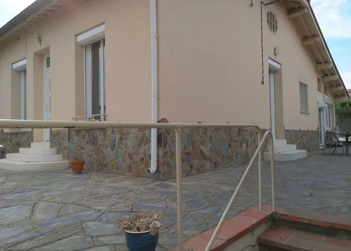 Jolie 6 Couchages Secteur Calme / Proche Montagnes - Plages - Espagne Villa *