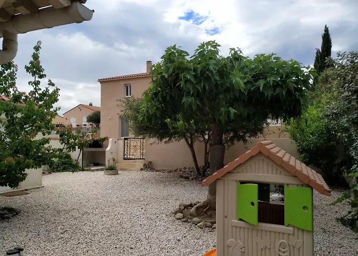 Jolie 6 Couchages Secteur Calme / Proche Montagnes - Plages - Espagne * Ortaffa