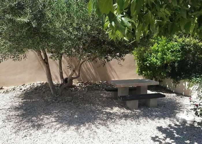 Jolie 6 Couchages Secteur Calme / Proche Montagnes - Plages - Espagne Villa Ortaffa