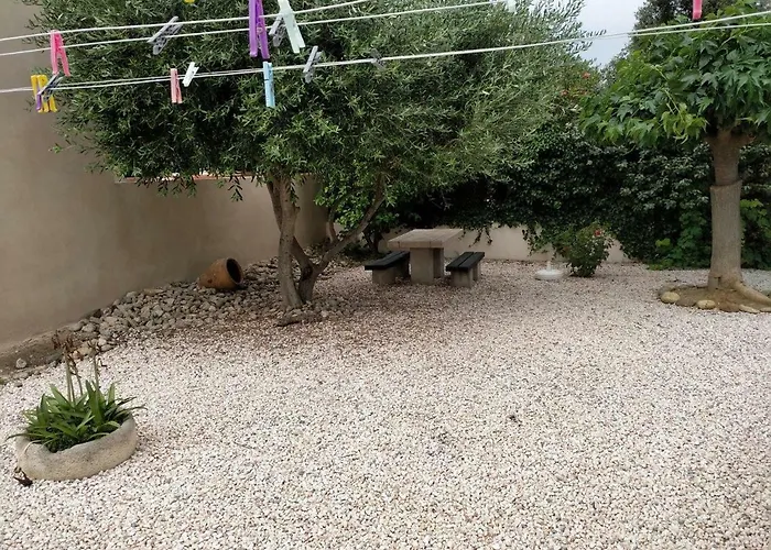 Villa Jolie 6 Couchages Secteur Calme / Proche Montagnes - Plages - Espagne *