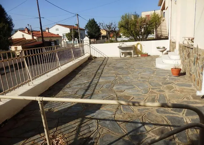 Jolie 6 Couchages Secteur Calme / Proche Montagnes - Plages - Espagne Villa Ortaffa